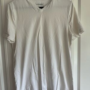 Express Crisp White V-Neck Tee (Two Shirt Bundle)